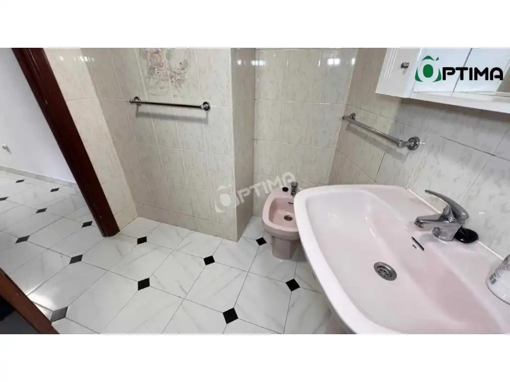 Baño de Piso en venta en Oroso