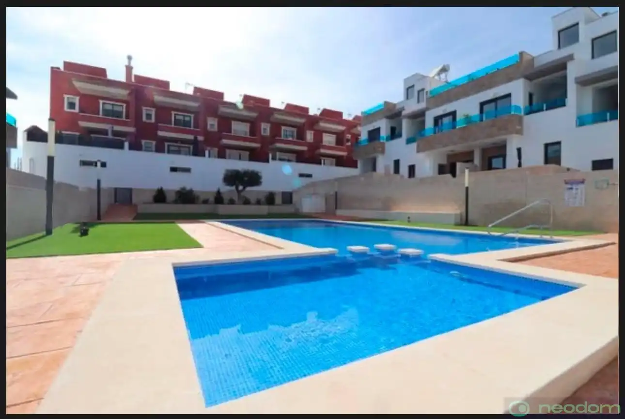 Adossat amb piscina en venda a Bigastro, imagen 17