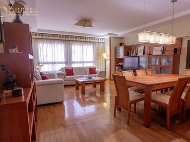 Piso con ascensor en venta en CALLE ALEMANIA
