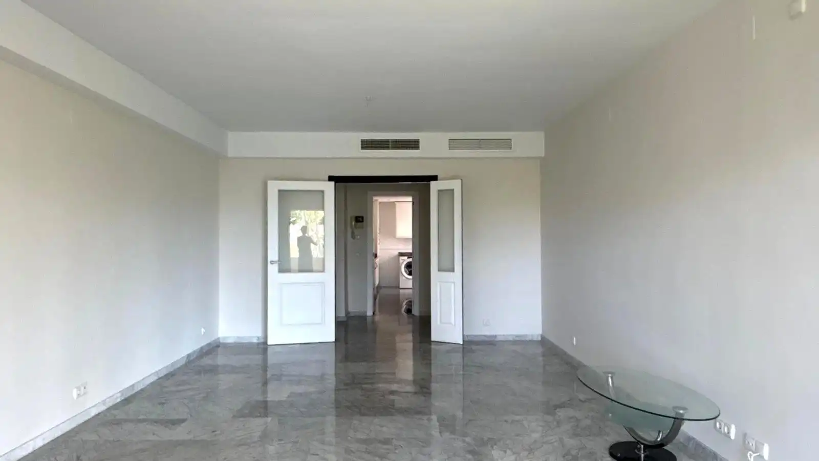 Apartamento de alquiler en Marbella con Aire acondicionado, Terraza y Piscina comunitaria