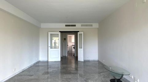 Foto 5 de Apartamento de alquiler en Bahía de Marbella, Marbella