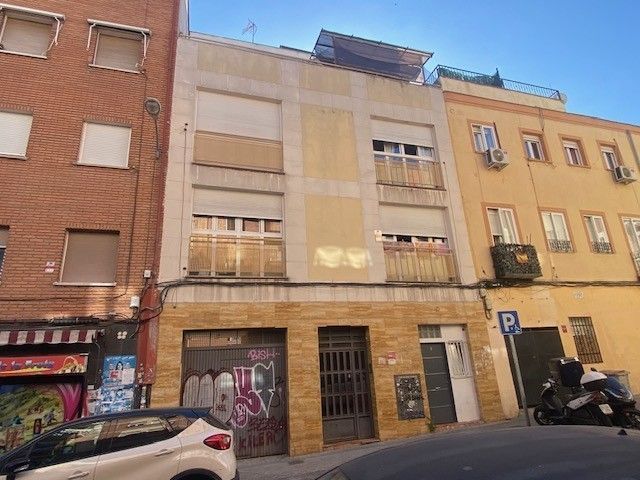 Pis en venda a RAMON LUJAN, 3, Moscardó, Usera