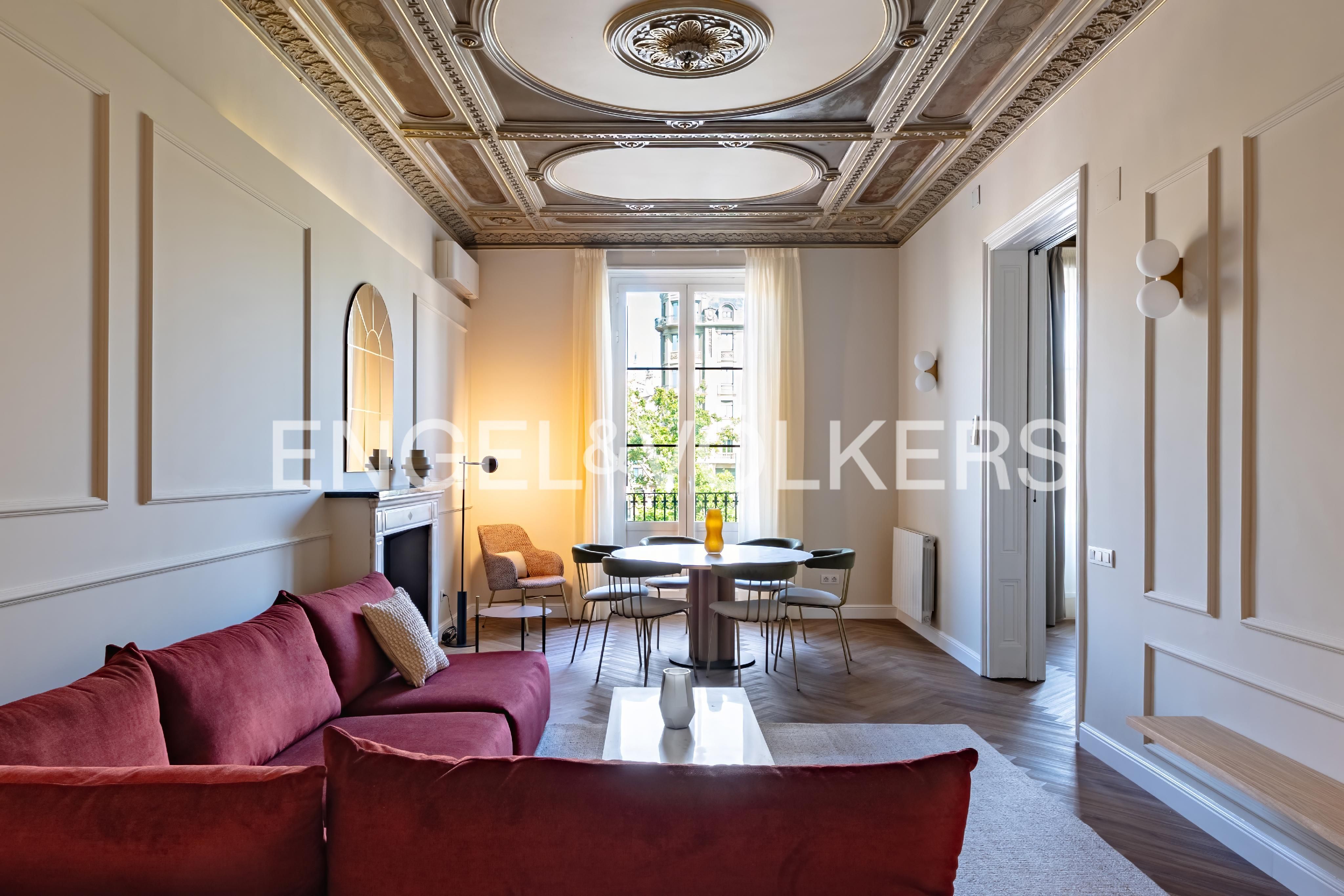 Sala d'estar de Apartament en venda en  Barcelona Capital amb Aire condicionat, Calefacció i Parquet