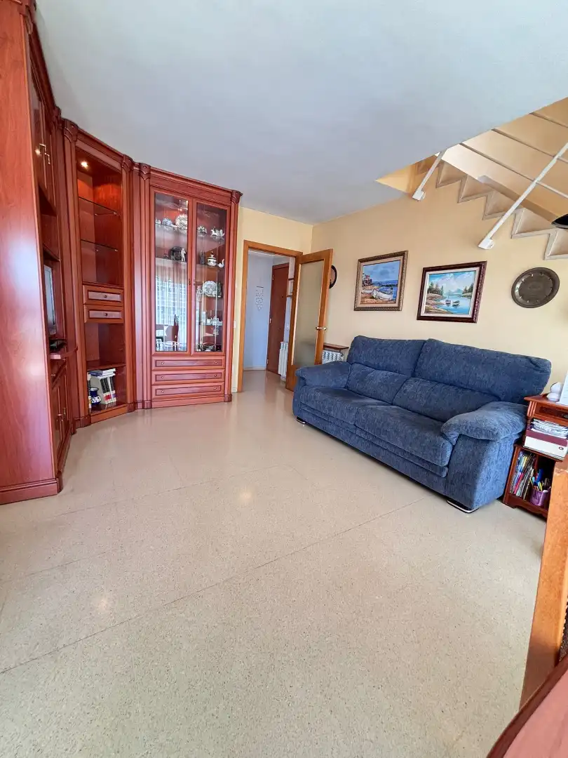 Sala de estar de Ático en venta en Terrassa con Calefacción, Terraza y Trastero