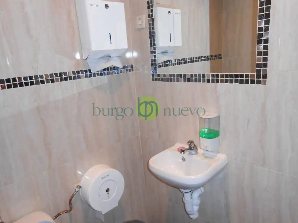 Local comercial en venda a Calle Salvador Del Nido 7 24006 Leon, imagen 9