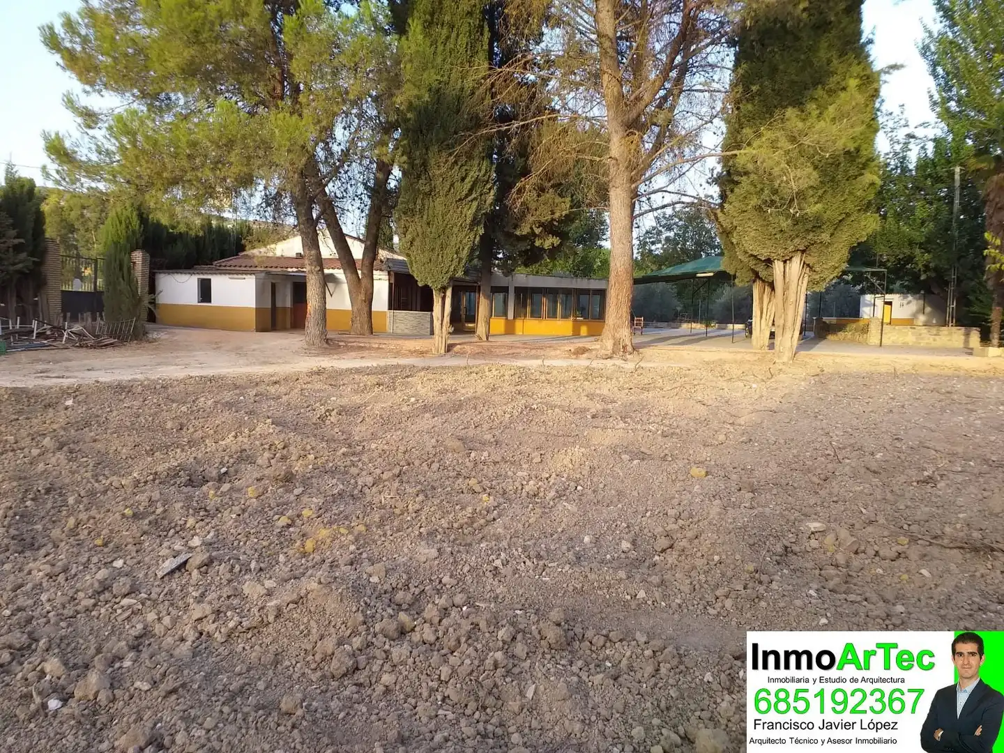 Finca rústica en venda en Montefrío amb Jardí privat, Traster i Piscina