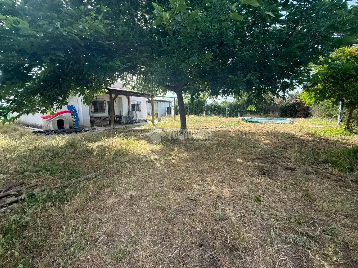 Finca rústica en venta en Arahal con Calefacción y Piscina