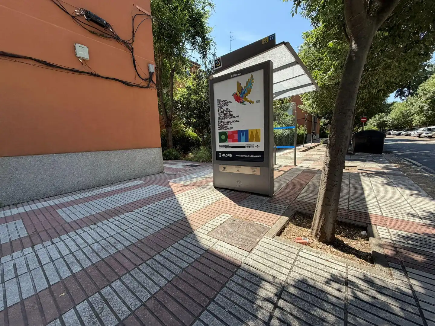Vista exterior de Piso en venta en Madrid con Calefacción, Jardín privado y Parquet