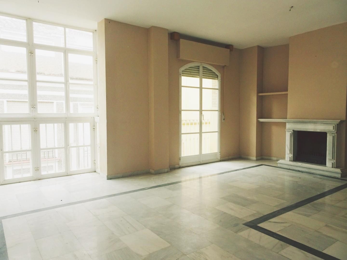 Flat for sale in Lucena  with Storage room and Balcony
