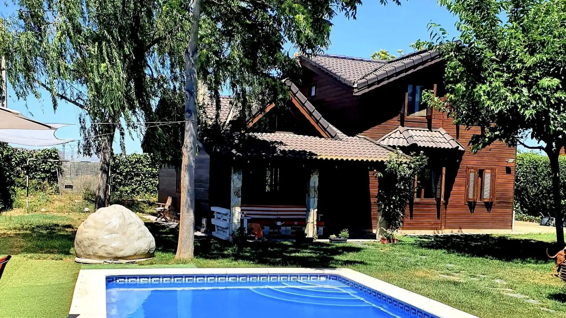 Piscina de Casa o chalet en venta en  Zaragoza Capital con Aire acondicionado, Calefacción y Jardín privado