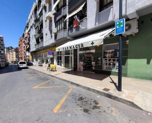 Vista exterior de Local en venda en Benidorm amb Terrassa