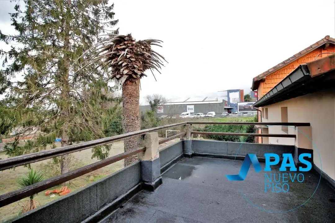 Terraza de Casa o chalet en venta en El Astillero   con Calefacción, Jardín privado y Trastero