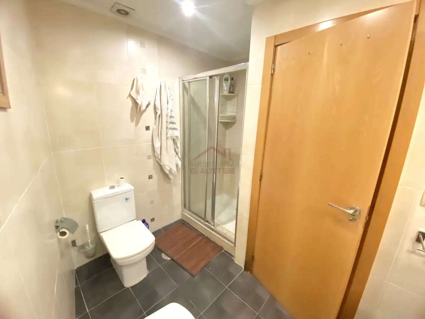 Baño de Piso en venta en Elche / Elx con Aire acondicionado, Calefacción y Horno