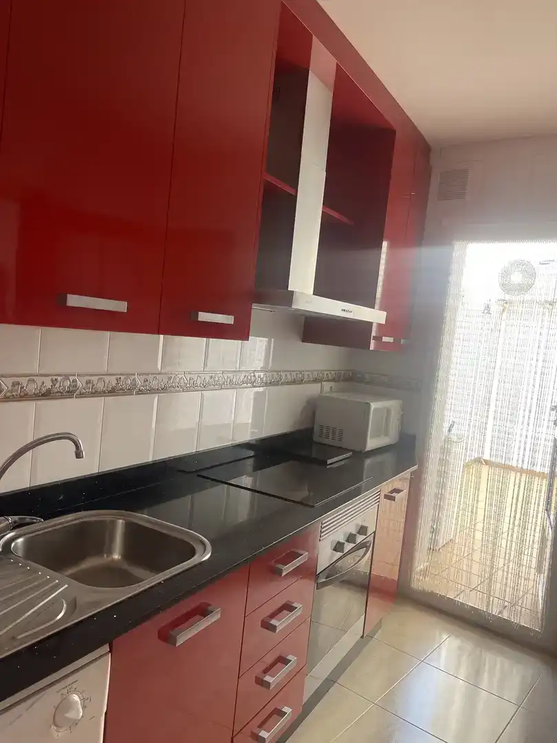 Cuina de Pis en venda en Baza amb Aire condicionat i Balcó