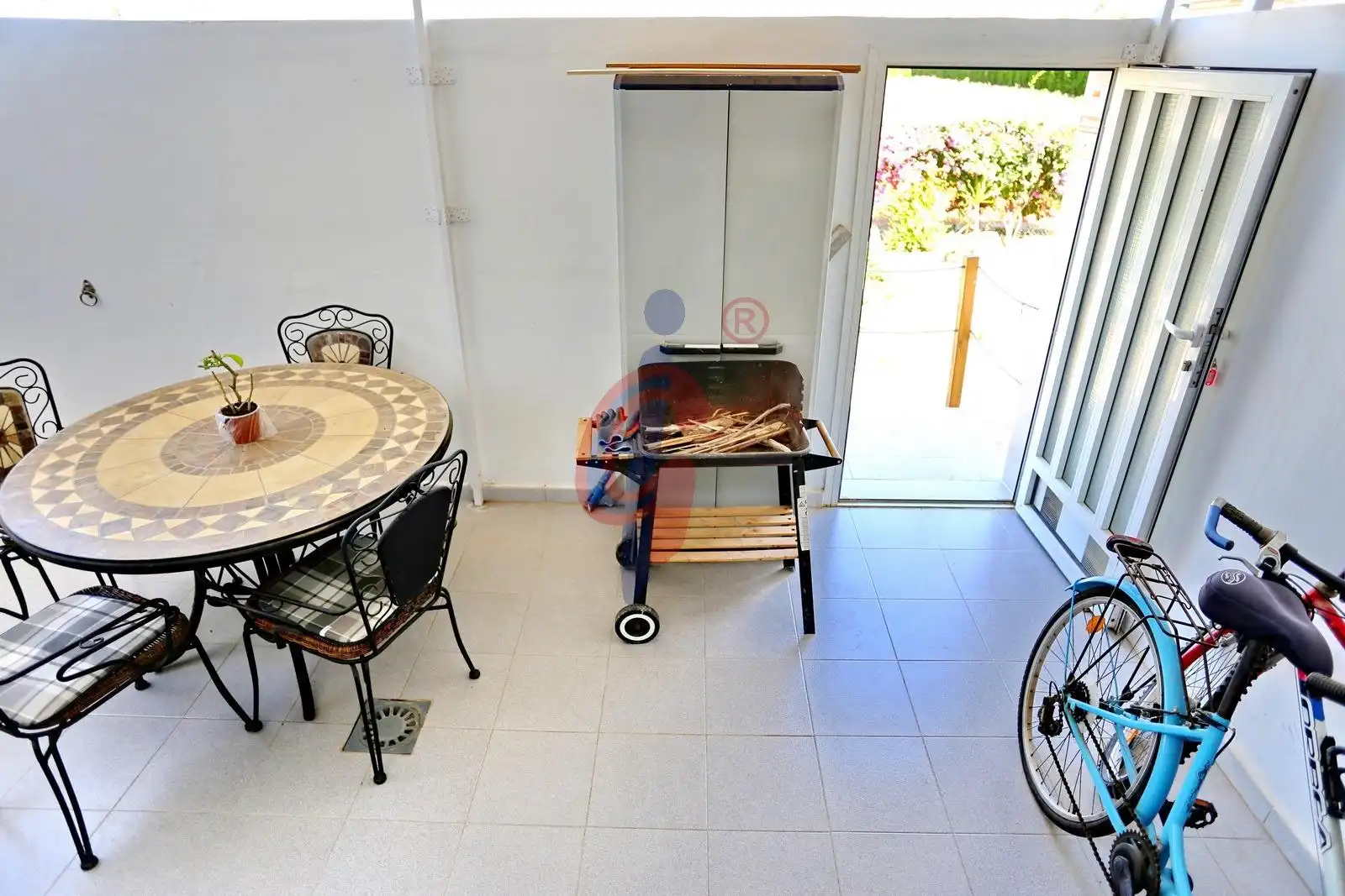 Terraza de Planta baja en venta en Daya Nueva con Jardín privado, Terraza y Amueblado