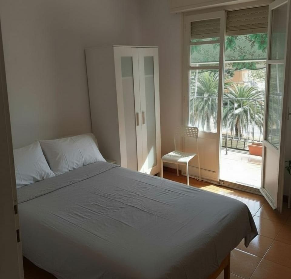 Habitación de Piso en venta en  Valencia Capital con Balcón