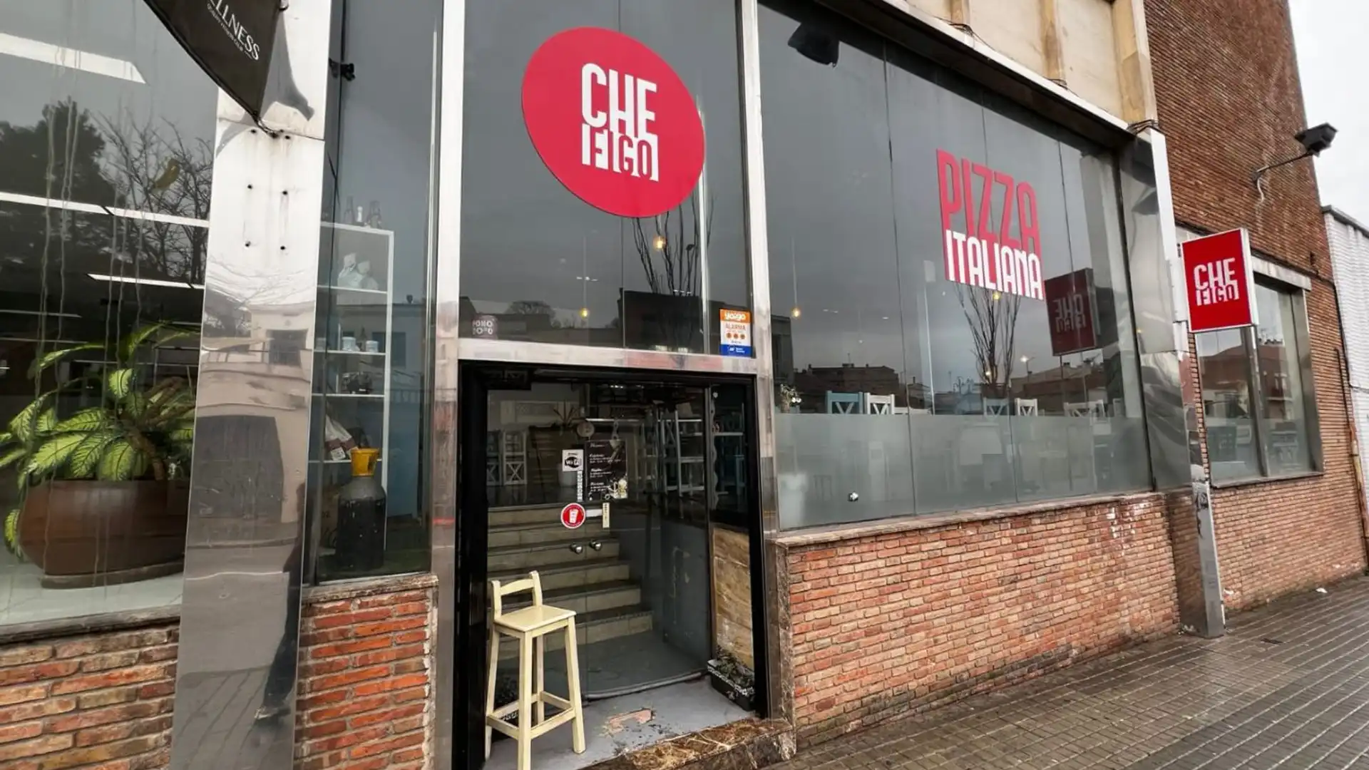 Local en traspaso en Sabadell con Aire acondicionado, Calefacción y Amueblado