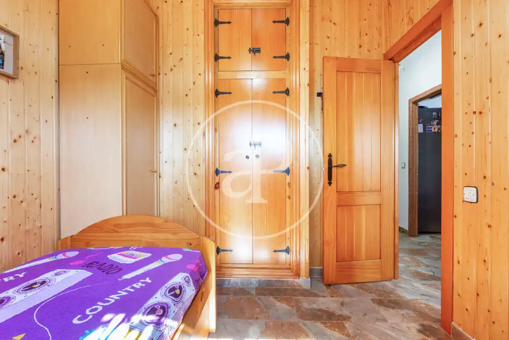 Casa o chalet en venta en Montroi / Montroy con Aire acondicionado, Calefacción y Jardín privado