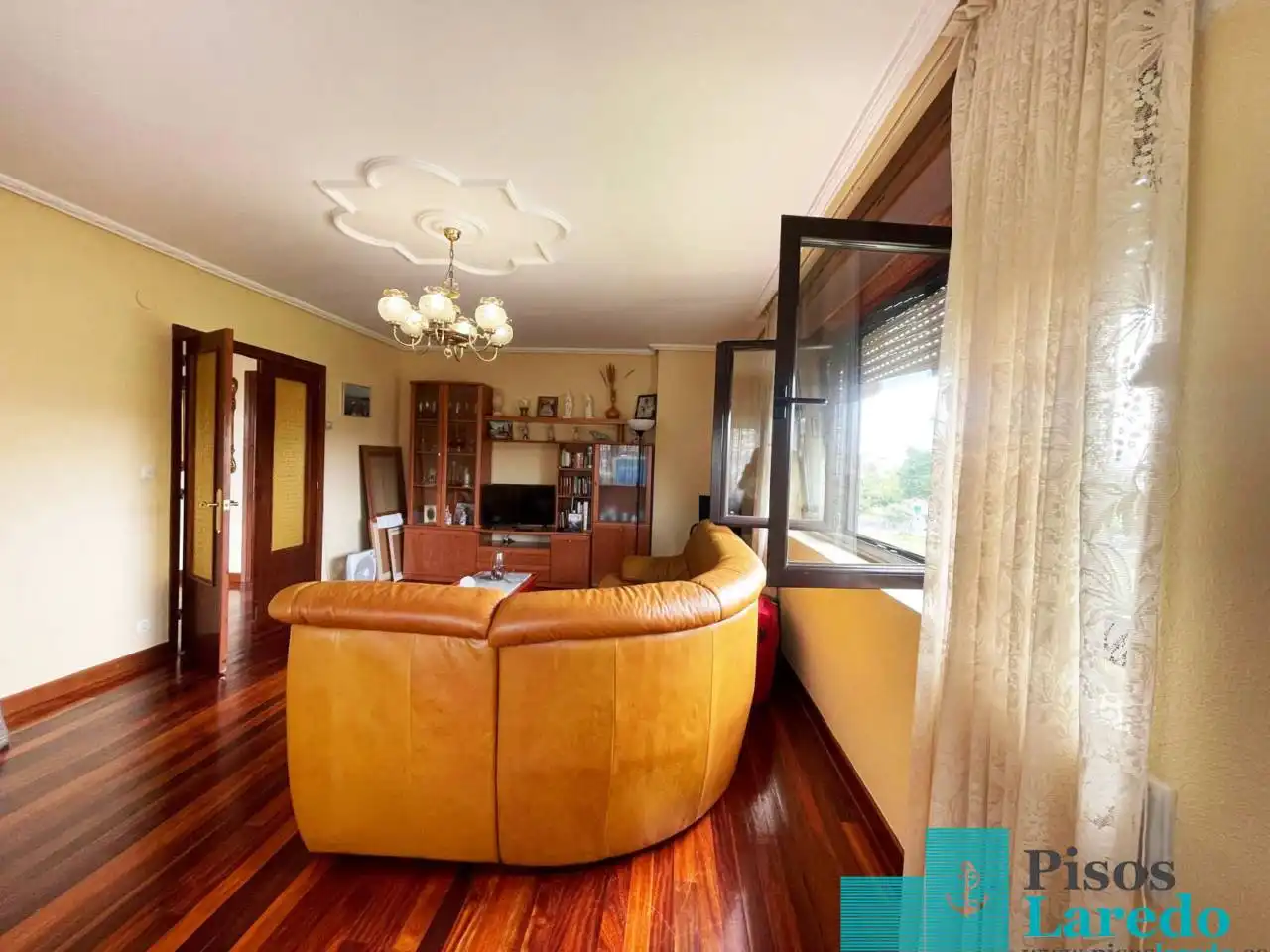 Living room of Houses for sale in Argoños   with Heating, Private garden and Parquet flooring