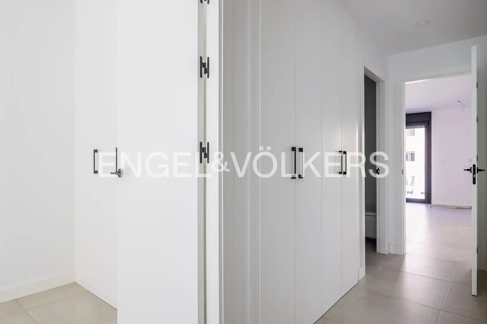 Piso en venta en Sevilla con Aire acondicionado, Calefacción y Piscina