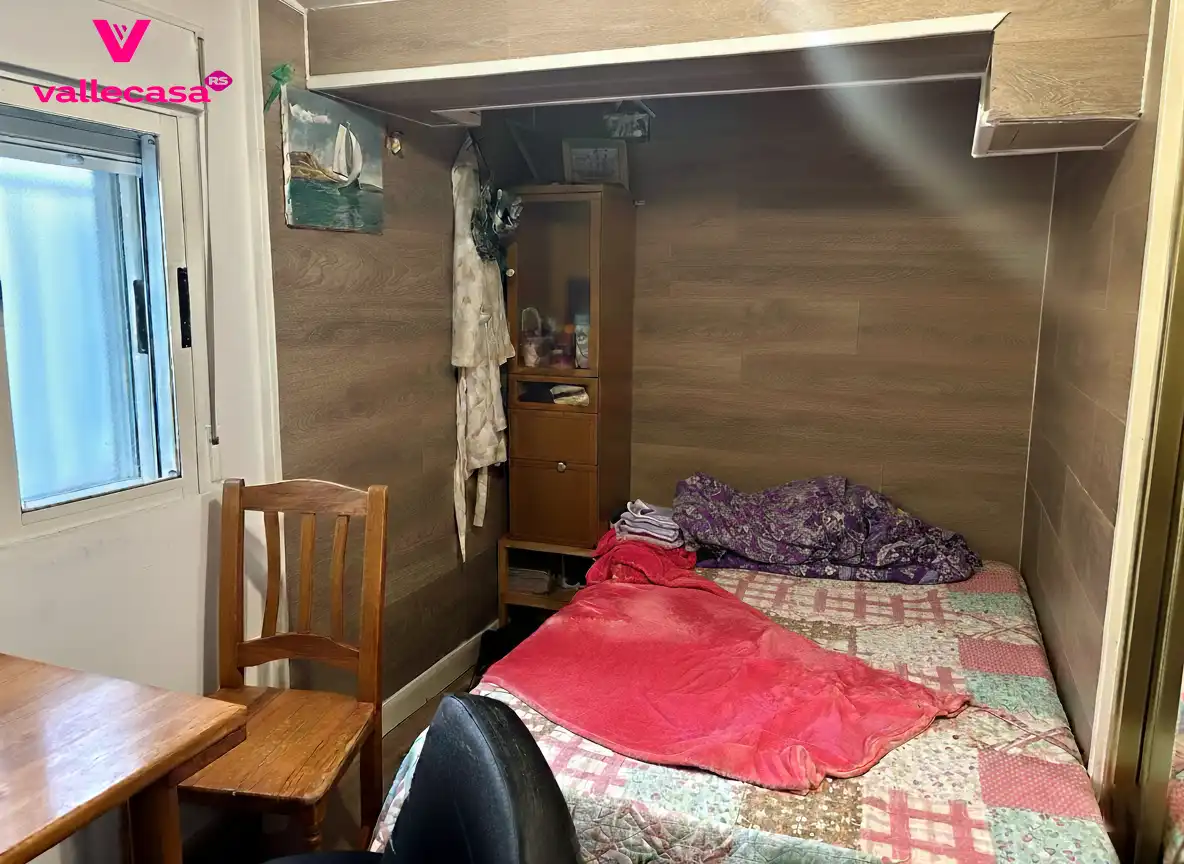 Habitación de Casa adosada en venta en Madrid con Aire acondicionado, Parquet y Terraza