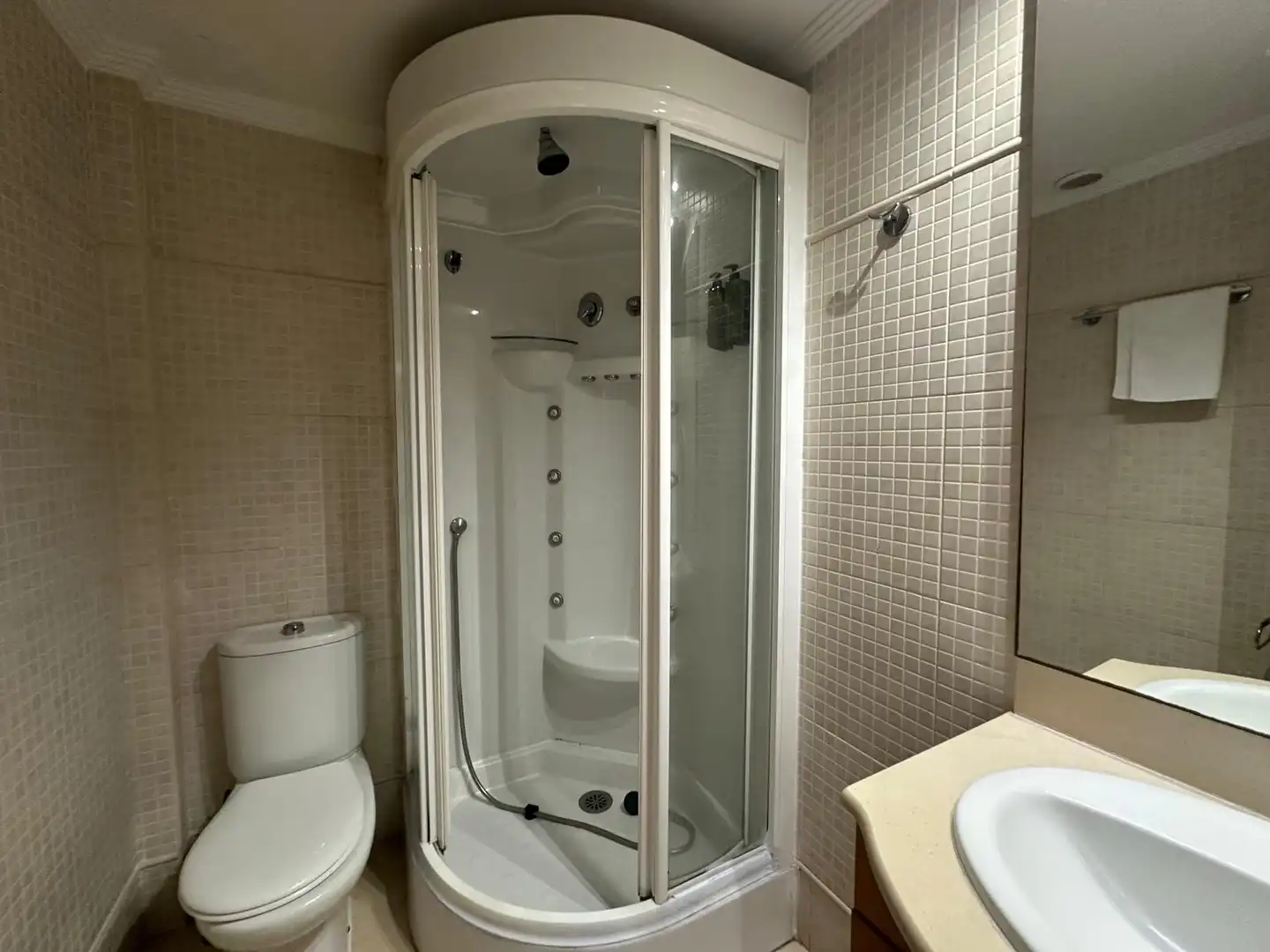 Baño de Apartamento en venta en Altea con Aire acondicionado, Calefacción y Terraza