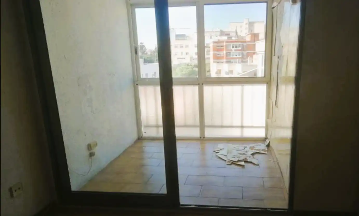 Habitación de Piso en venta en Barcelona con Horno