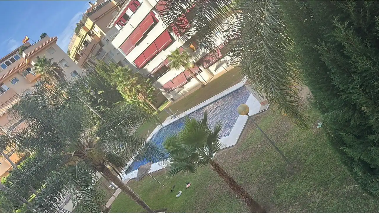 Piscina de Pis en venda en Mijas amb Aire condicionat, Terrassa i Piscina comunitària