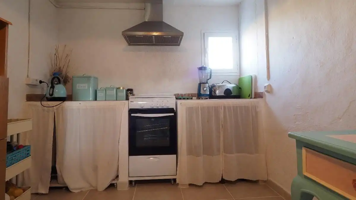 Cocina de Finca rústica en venta en Pollença con Calefacción, Jardín privado y Terraza