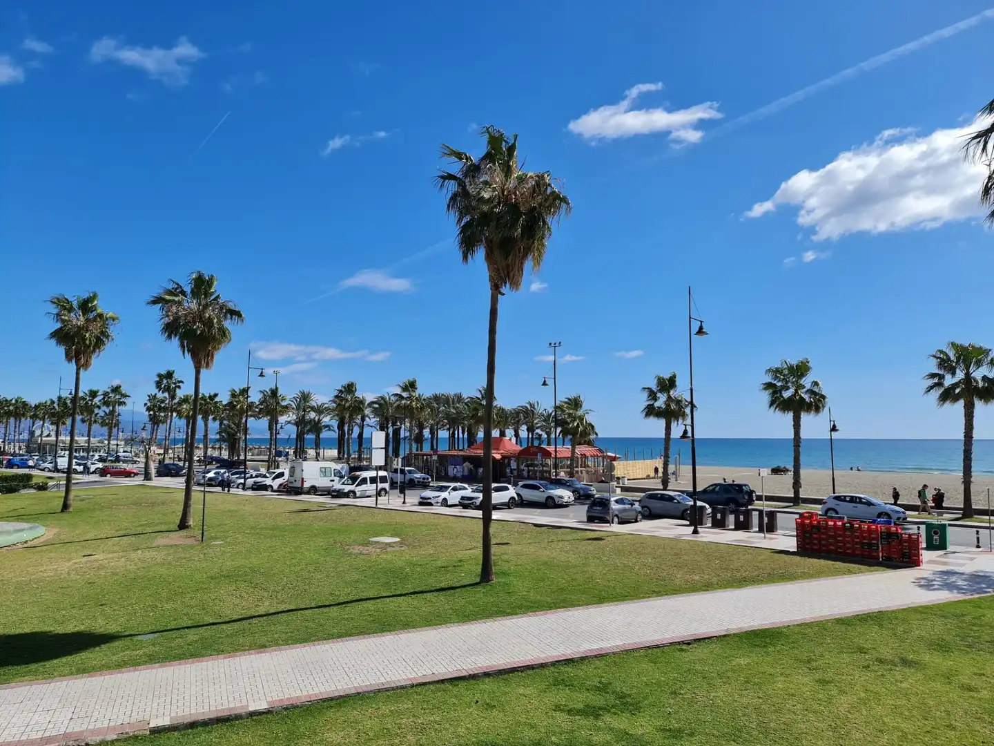 Vista exterior de Piso en venta en Torremolinos con Aire acondicionado, Calefacción y Jardín privado