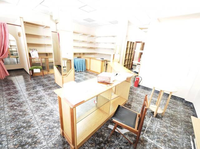 Local comercial en Alquiler en Bagatza - San Vicente