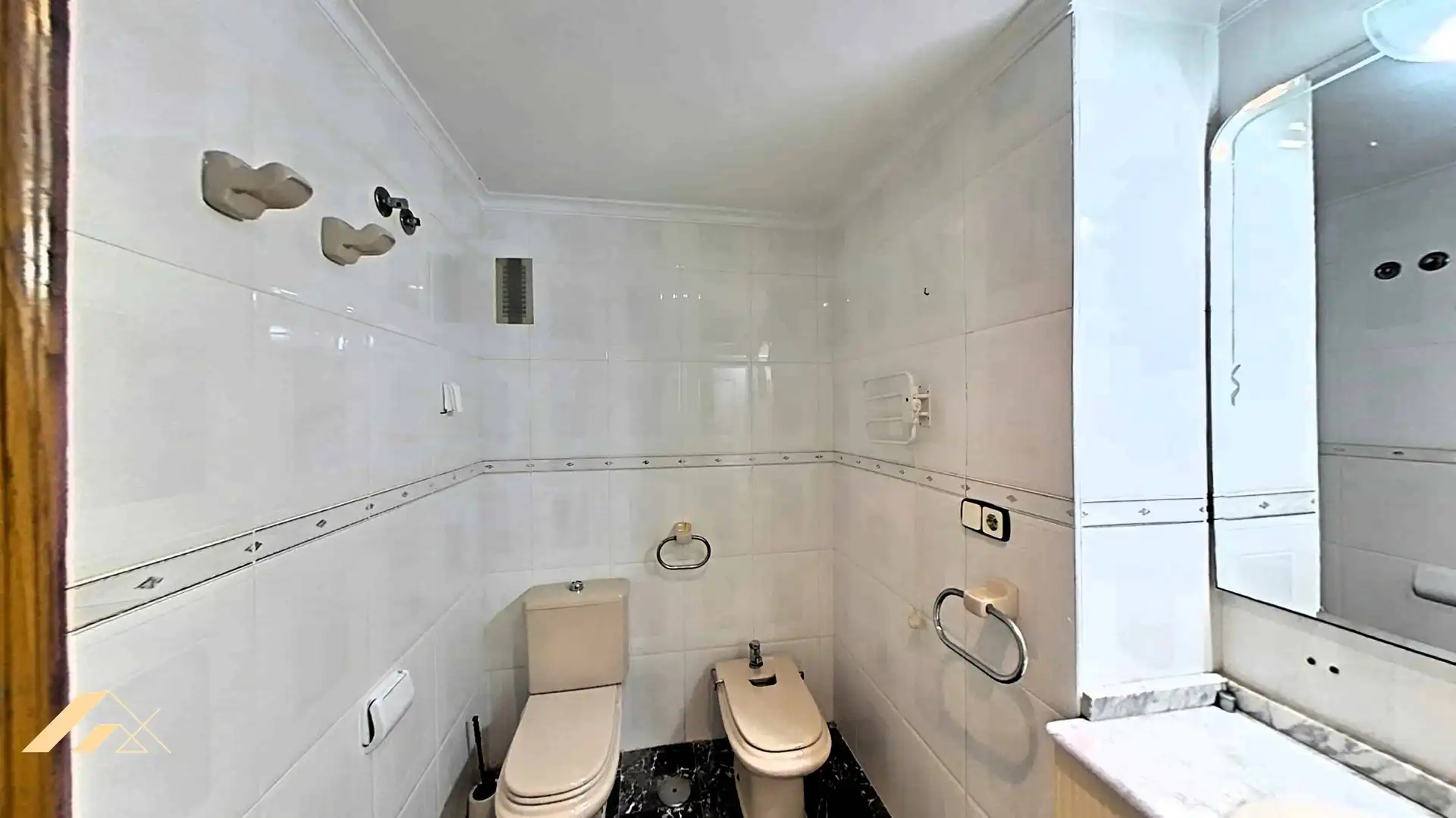 Bany de Apartament en venda en Pilar de la Horadada amb Aire condicionat