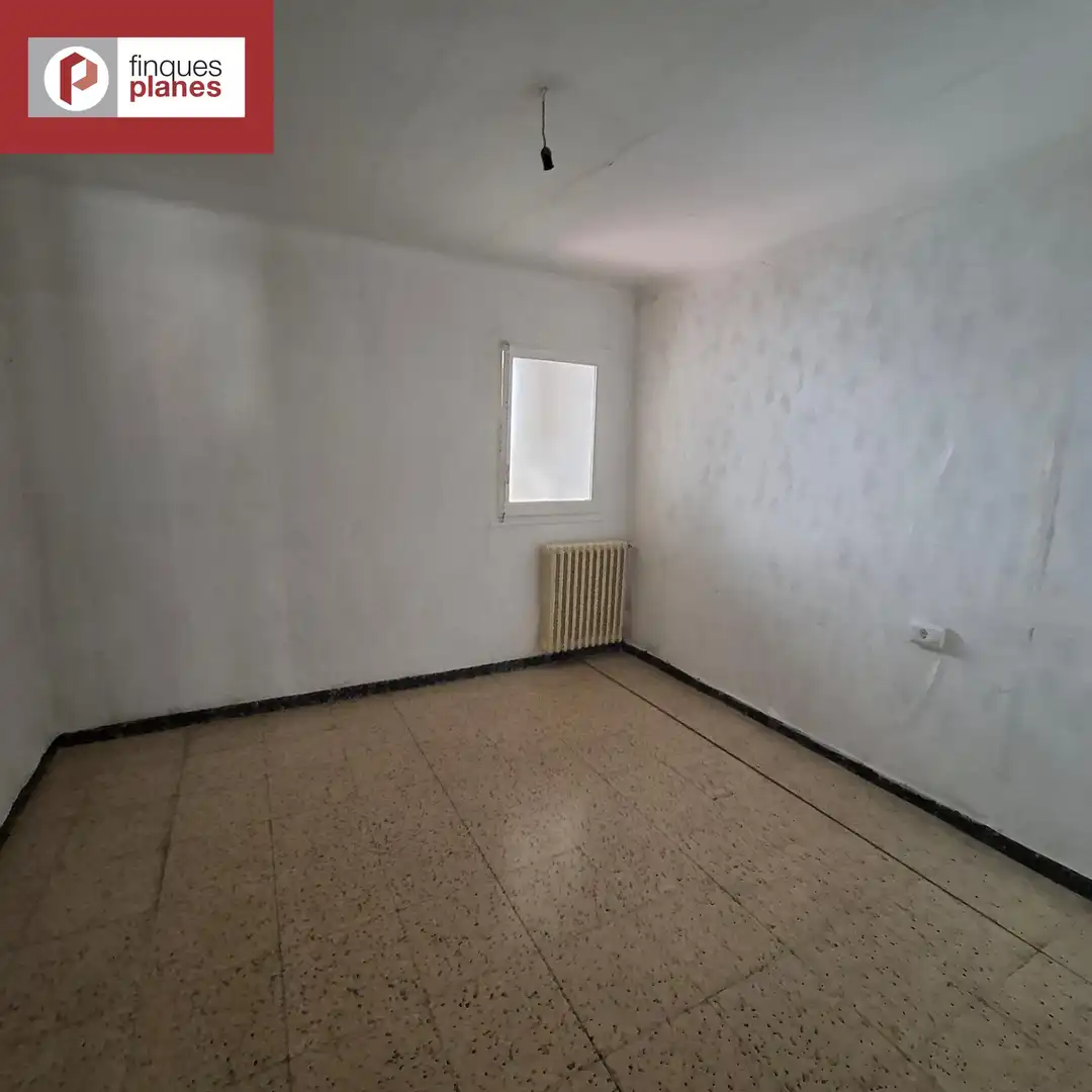 Piso con ascensor en venta en La Seu d'Urgell, imagen 2
