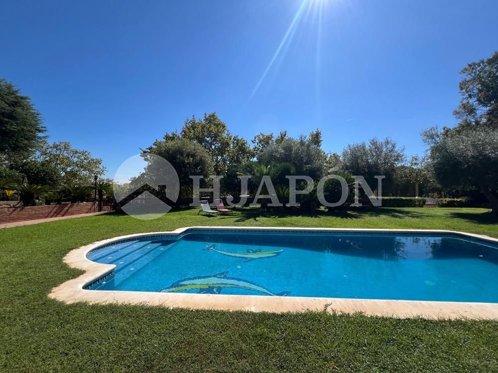 Garden of House or chalet for sale in Premià de Dalt  with Heating, Private garden and Swimming Pool