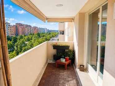 Wohnung mit Pool zum Verkauf in Calle de Valcarlos 35