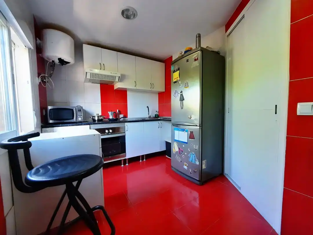 Cocina de Casa o chalet en venta en Escalona con Calefacción, Jardín privado y Trastero