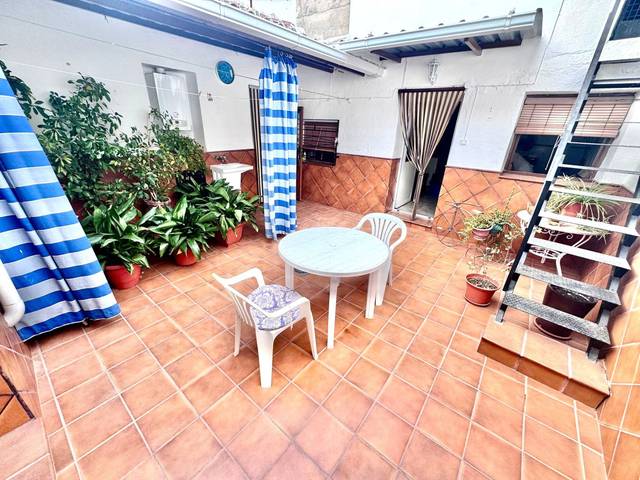 Casa-chalet en Venta en Valdepeñas