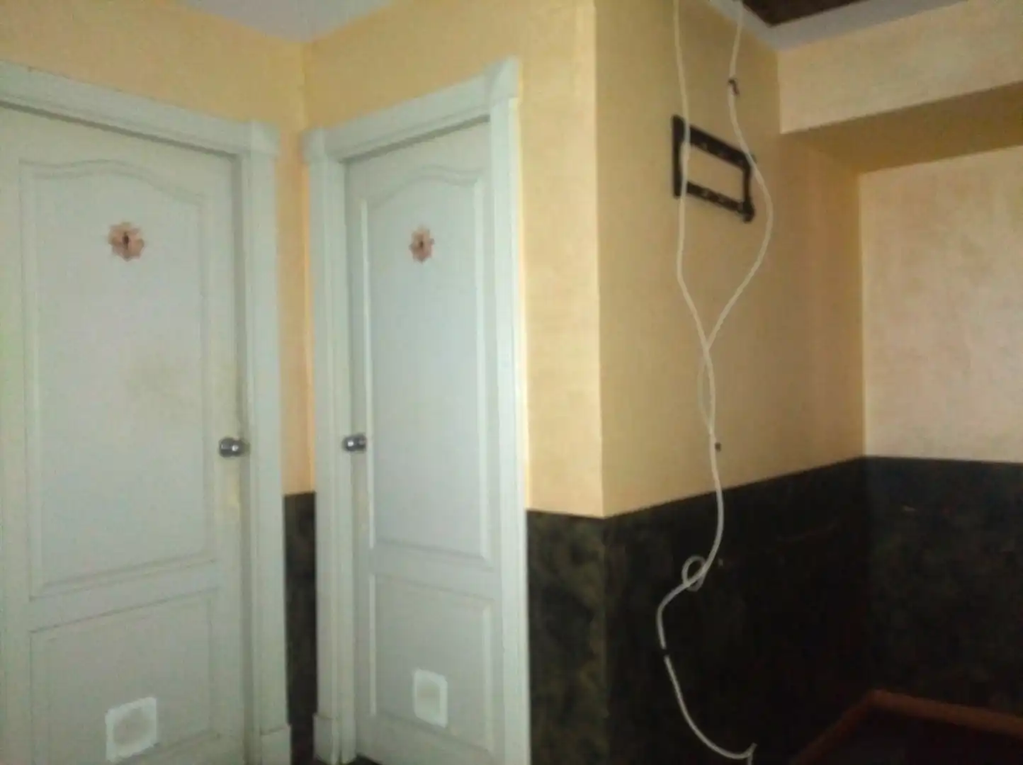 Local comercial en venta en Calle de la Reina Fabiola 37, imagen 14