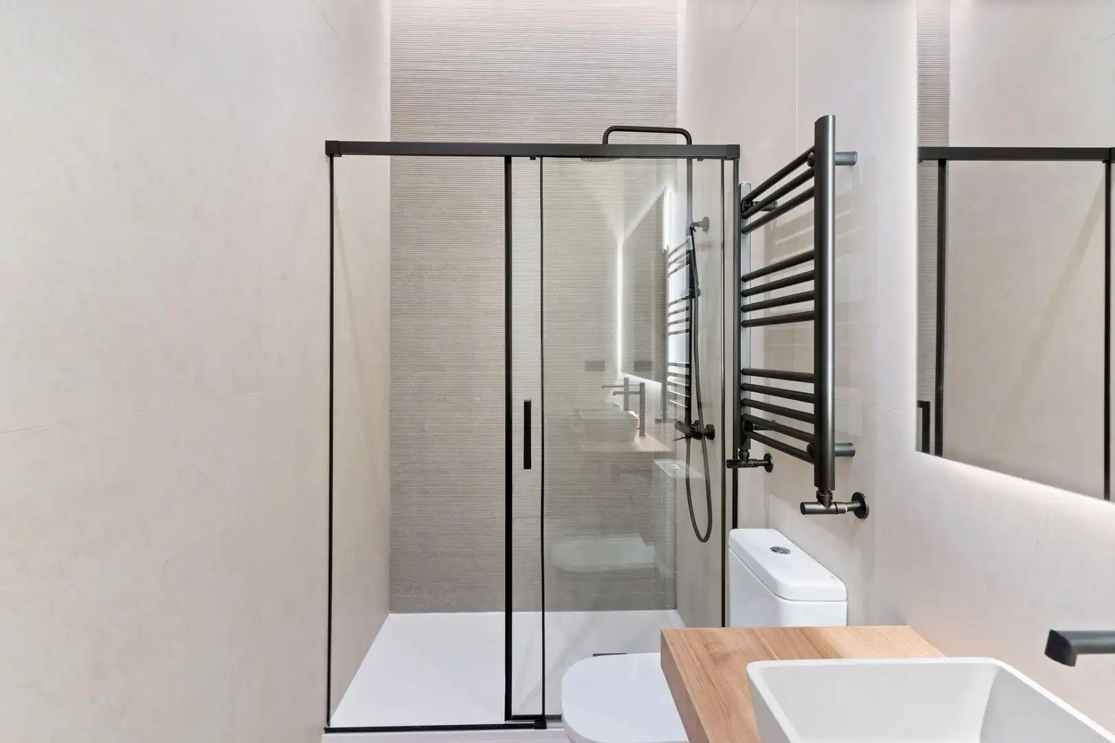 Baño de Piso en venta en Madrid con Aire acondicionado y Calefacción