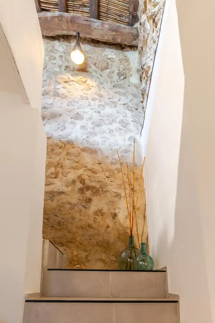 Finca rústica en venta en Venta del Moro con Jardín privado, Terraza y Amueblado