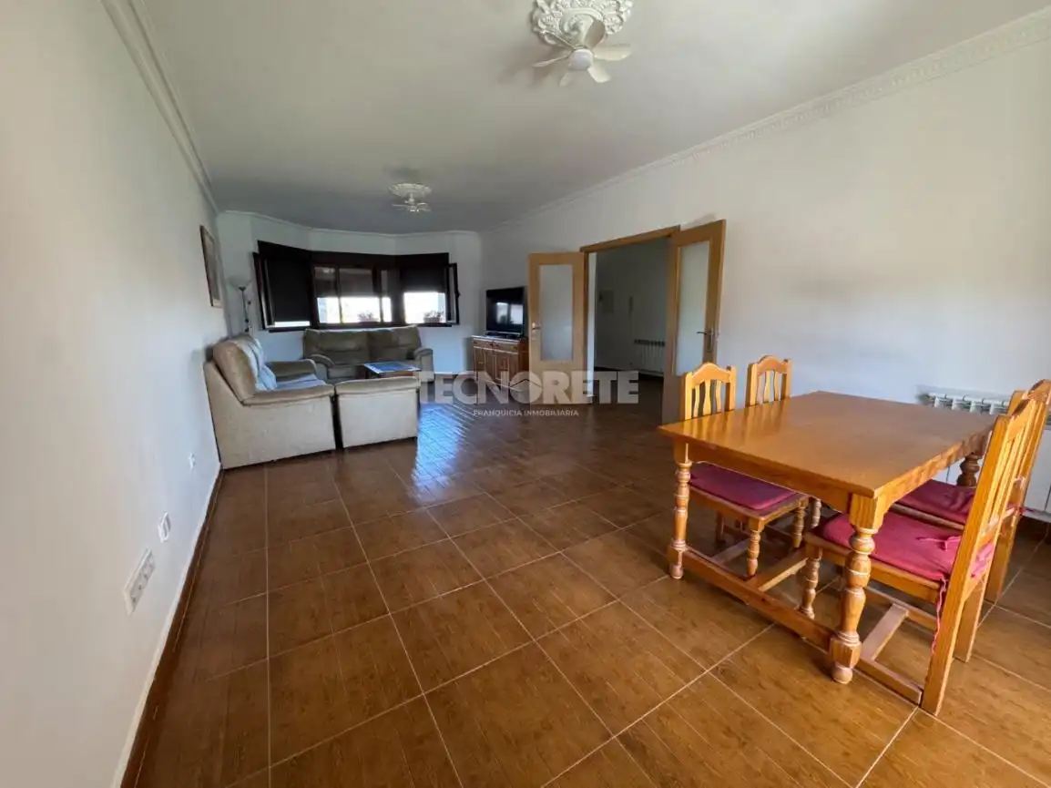 Sala de estar de Casa o chalet en venta en Cebolla con Aire acondicionado, Calefacción y Jardín privado
