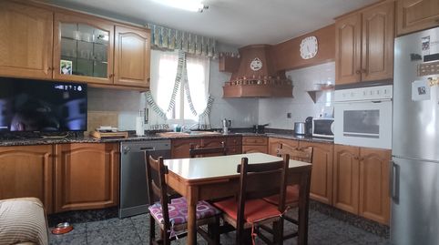 Casa reformada de 3 dormitorios, image 2