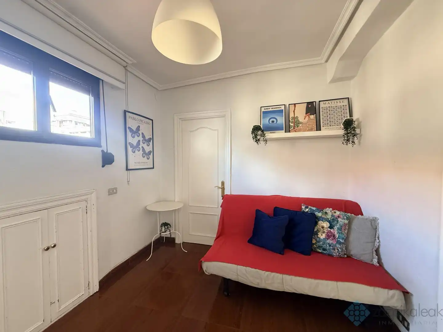 Sala d'estar de Pis en venda en Bilbao  amb Calefacció