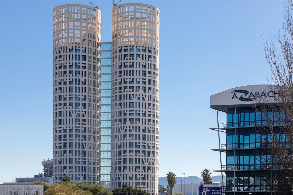 Vista exterior de Oficina en venda en Los Barrios