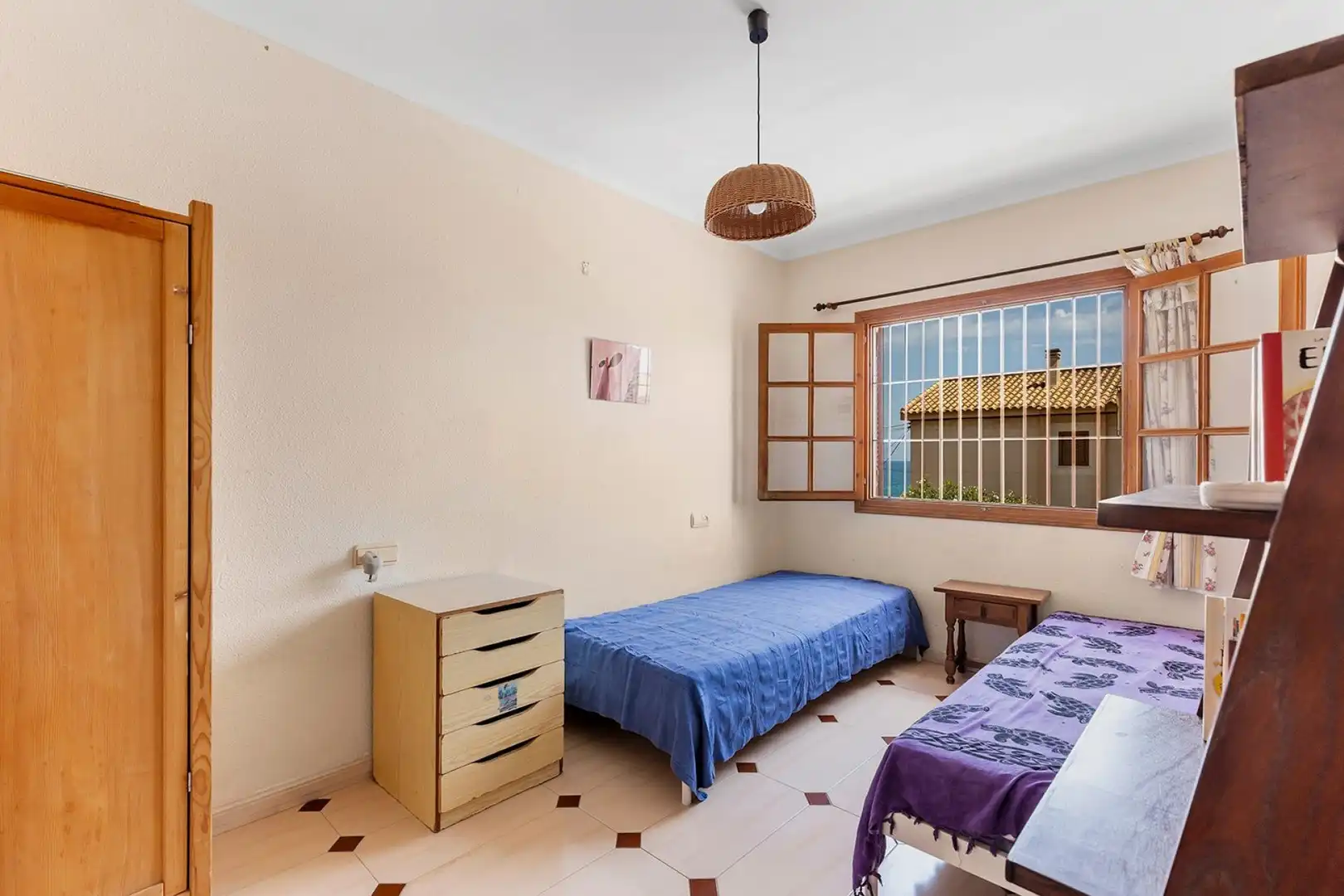 Habitación de Finca rústica en venta en Torrevieja con Terraza, Trastero y Amueblado