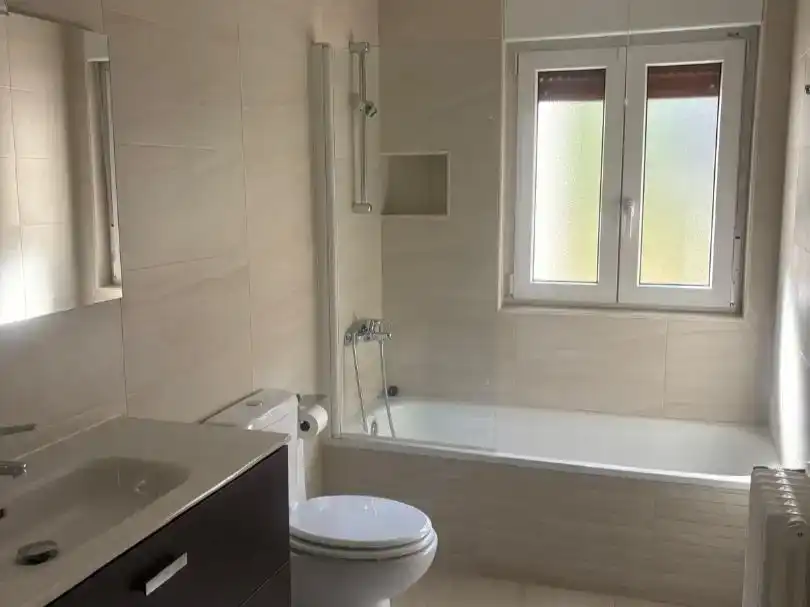 Baño de Casa o chalet en venta en Galapagar con Aire acondicionado, Piscina y Balcón