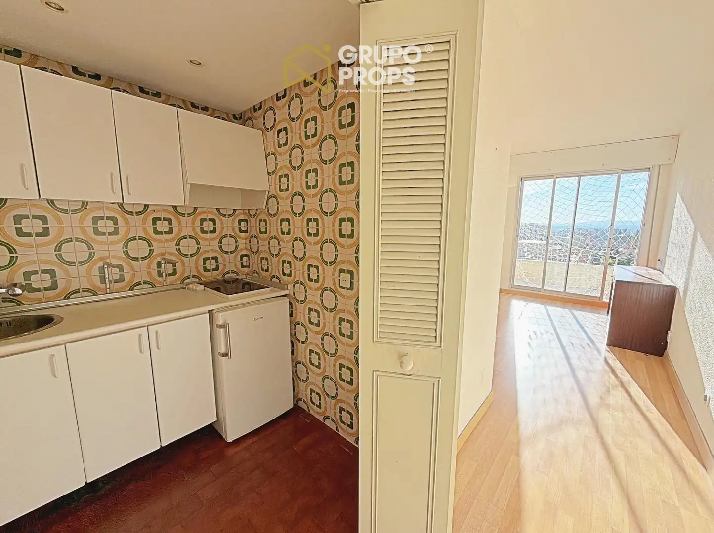 Apartamento en venta en Madrid con Calefacción y Balcón