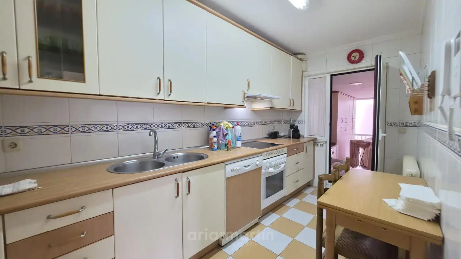 Flat with balcony to rent in Norberto Cuesta Dutari, imagen 25
