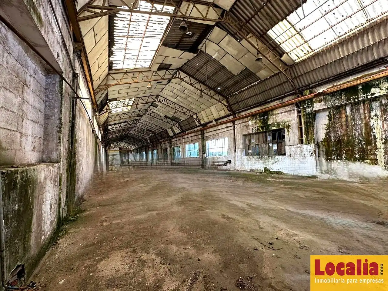 Industrial buildings for rent in N-635, El Astillero