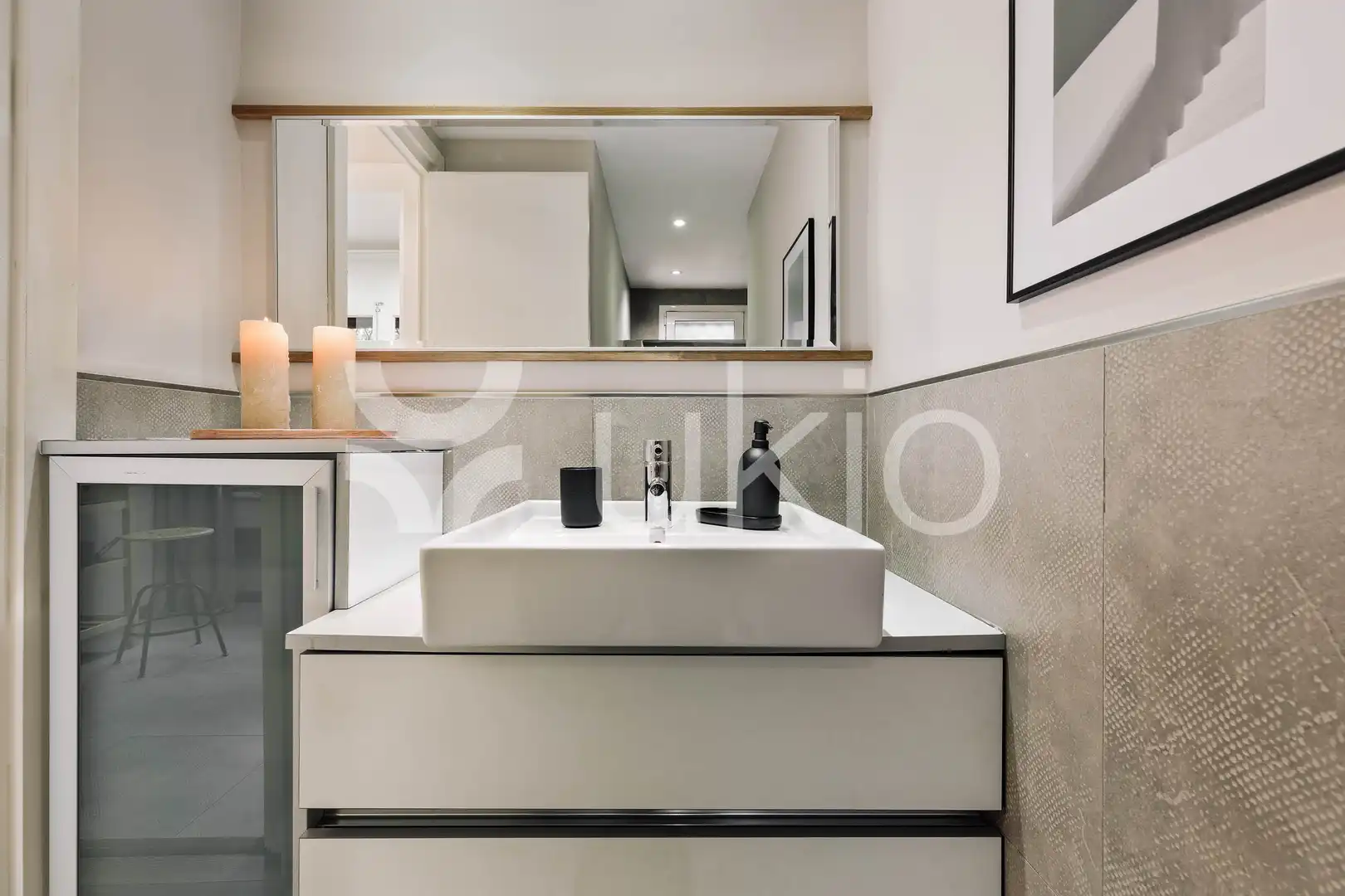 Bany de Apartament de lloguer en Barcelona amb Aire condicionat, Calefacció i Moblat